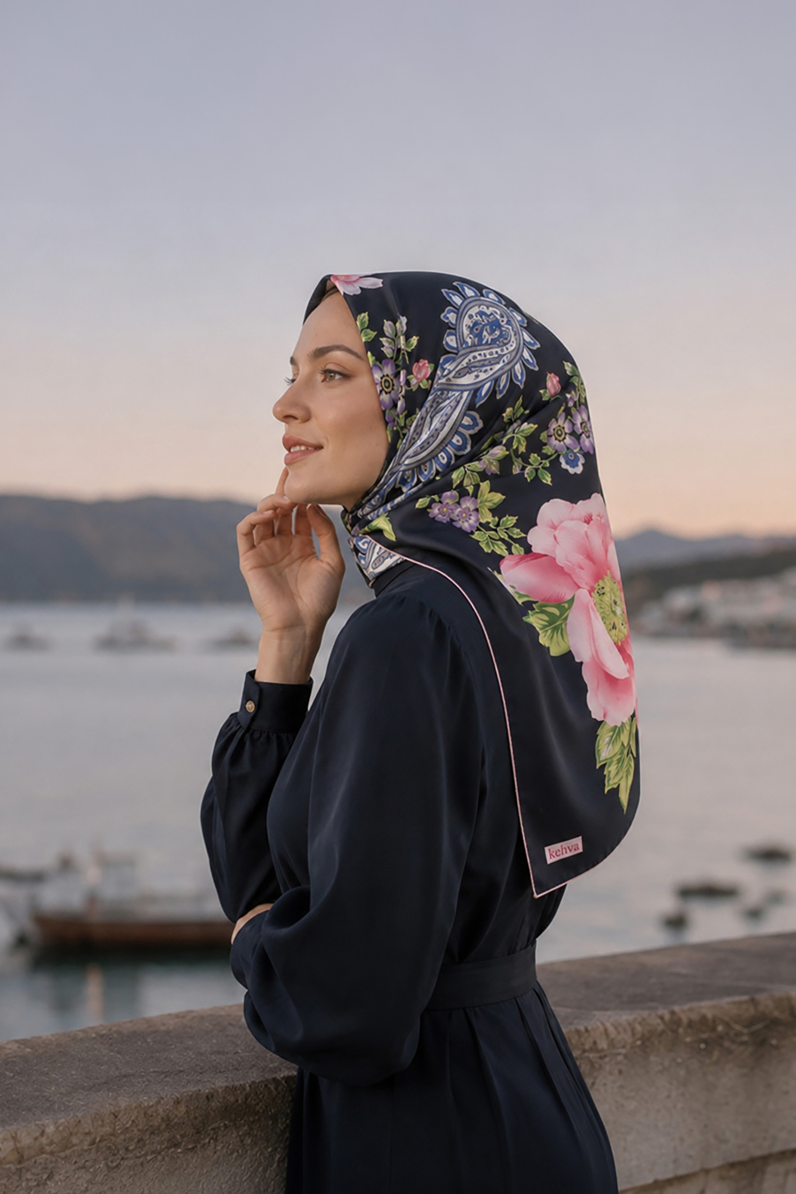 Kehva Lacivert Paisley Hale Eşarp